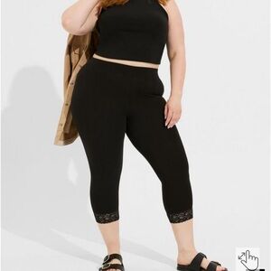 Torrid Capri Signature Waist Lace Trim Legging